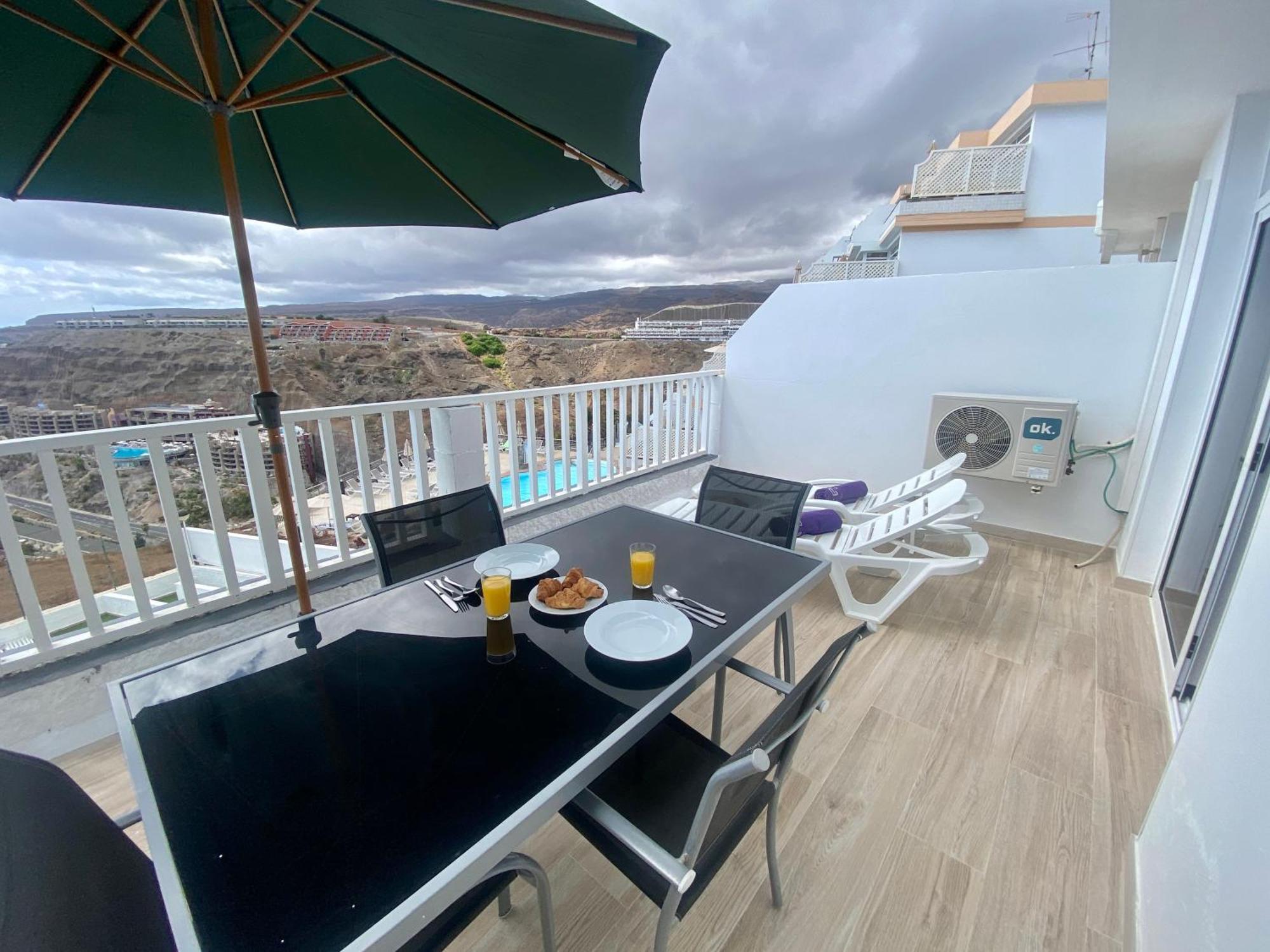 Sunset And Amadores View * Mogan